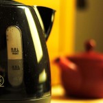 【４コマで解説！】ティファールで簡単に美味しいお茶を淹れる方法