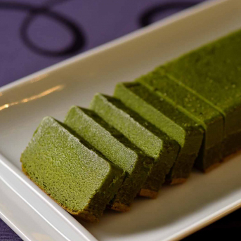 しっとり感がたまらない!ホテルの抹茶テリーヌ